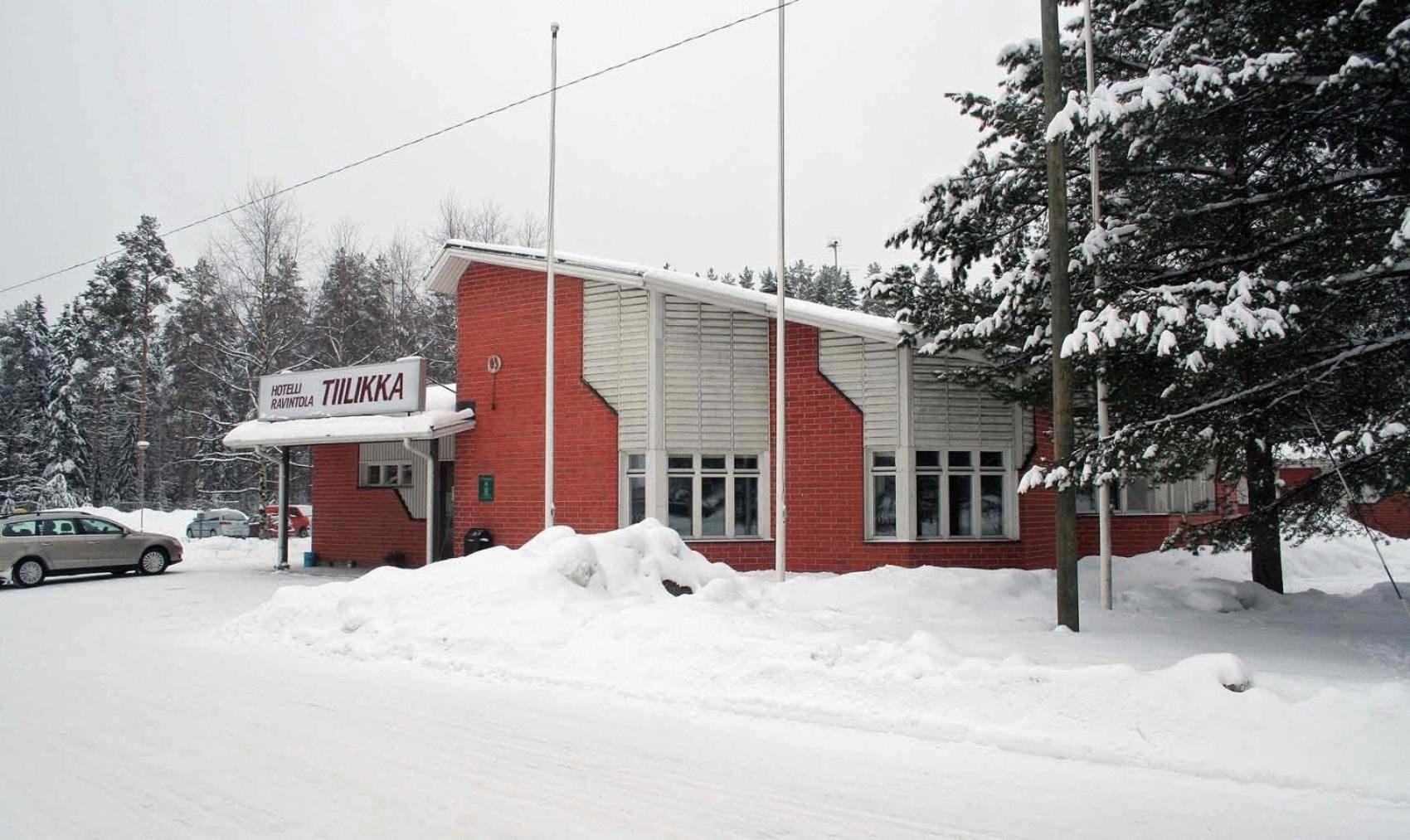 Hotelli Ravintola Tiilikka Rautavaara Kültér fotó
