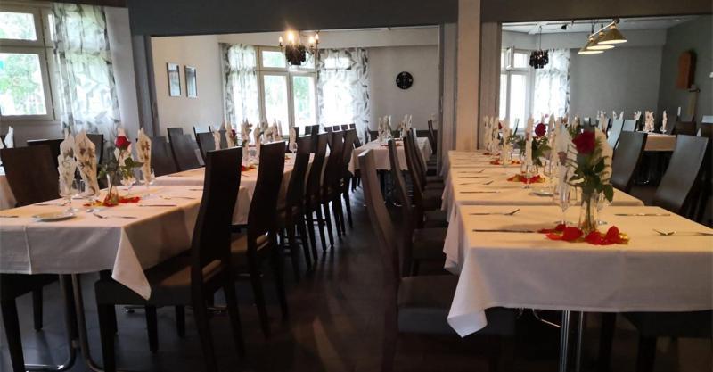 Hotelli Ravintola Tiilikka Rautavaara Kültér fotó
