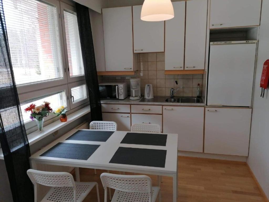 Hotelli Ravintola Tiilikka Rautavaara Kültér fotó